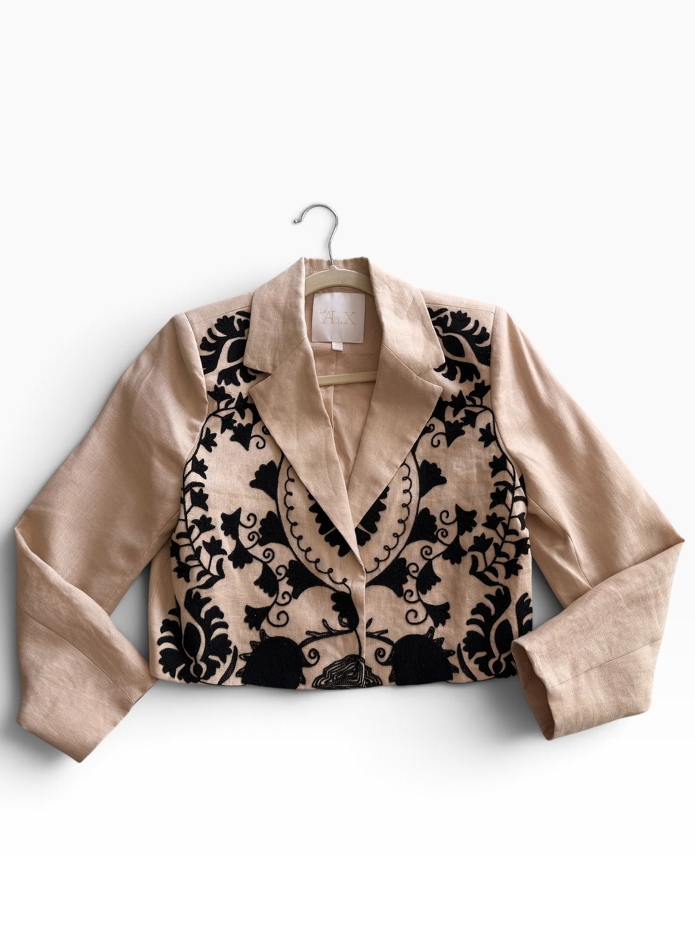 Le’ Al.X Linen Cropped Blazer with Black Floral Woven Appliqué Small